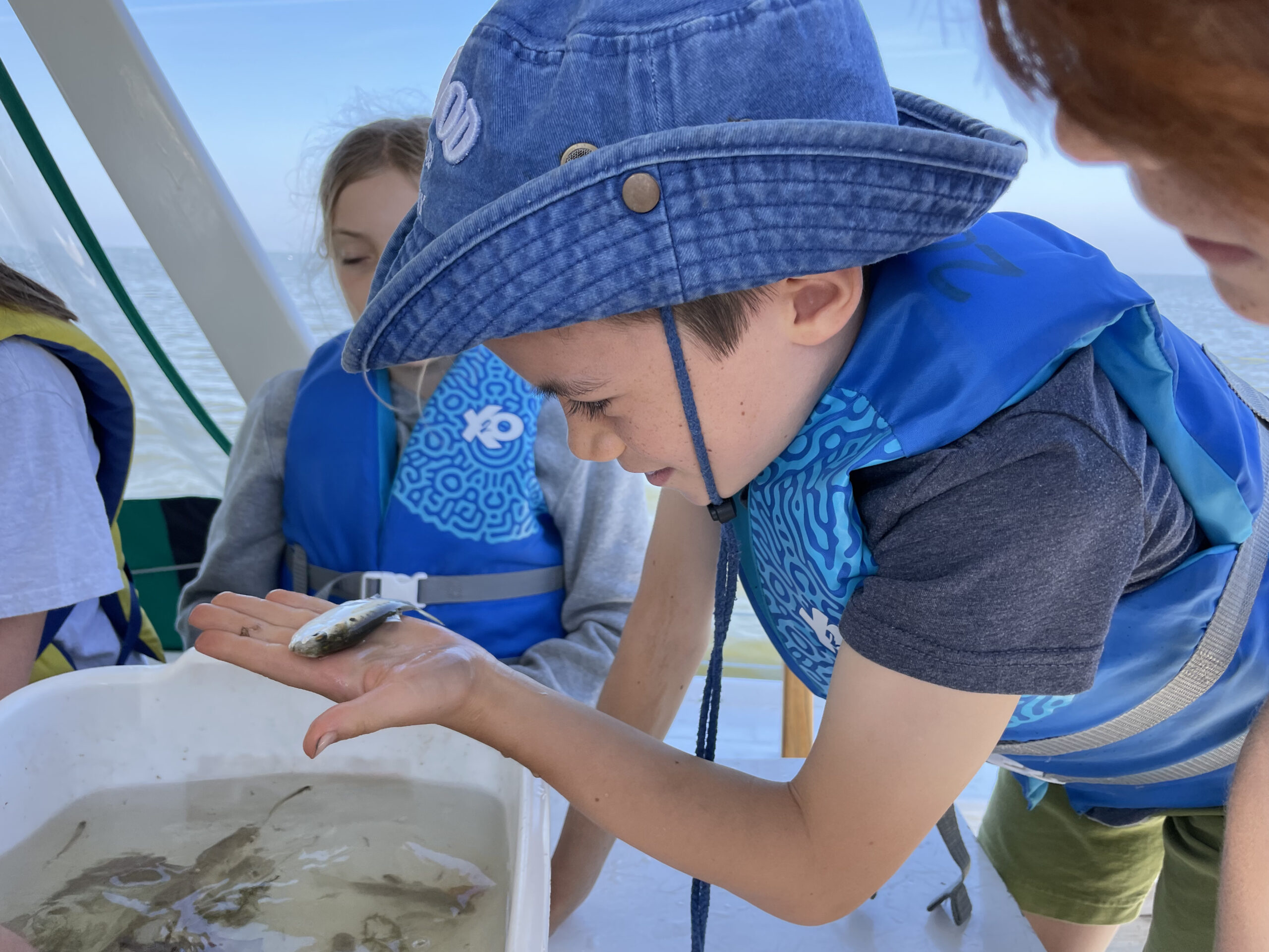 Fifth Graders Travel to Echo Hill